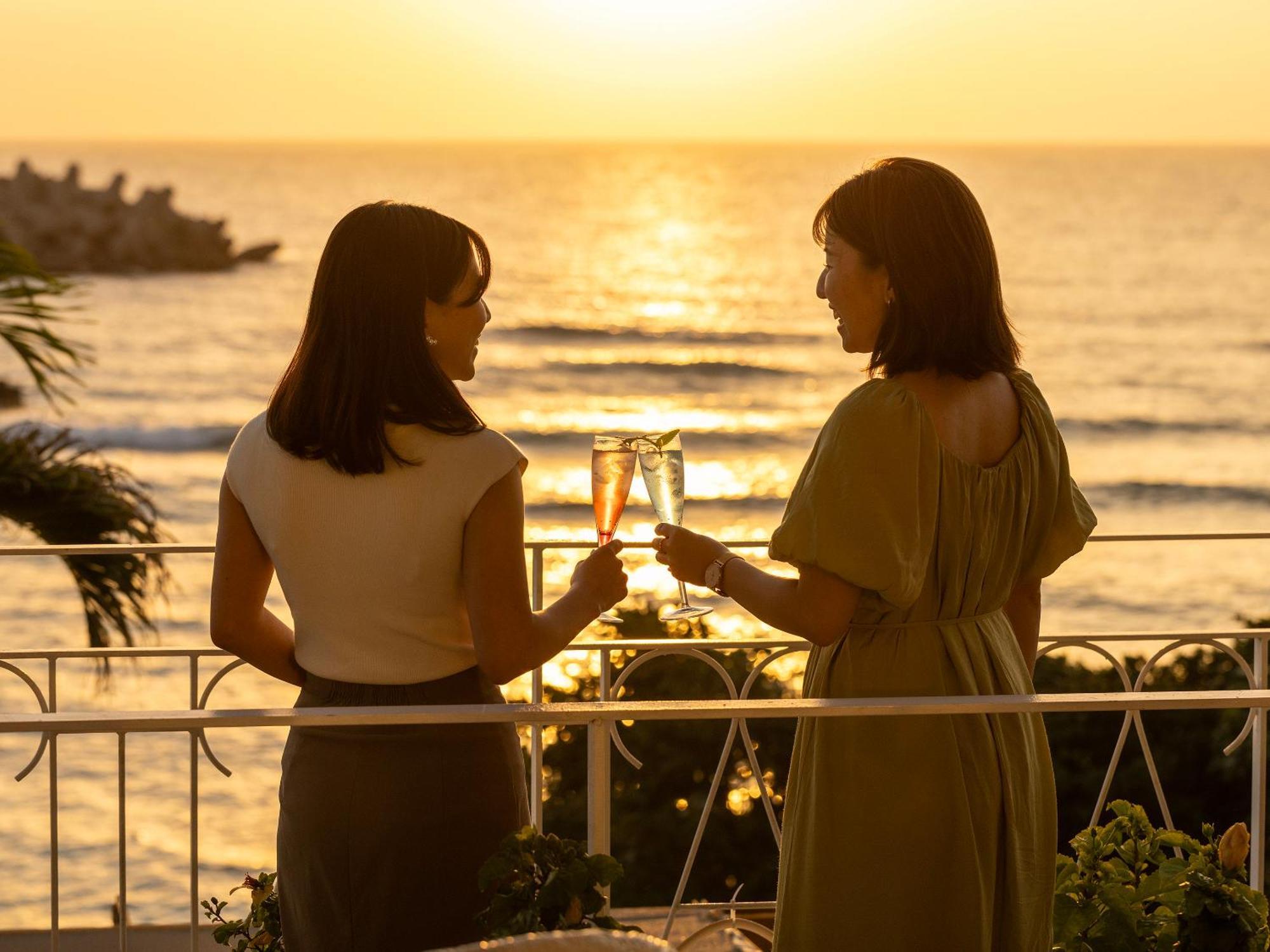 Umi No Terrace Yomitan Toya Hotel Exterior foto